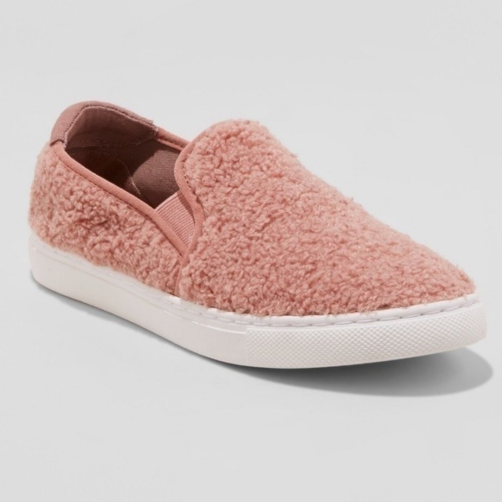Mad Love KAM Sherpa sneakers